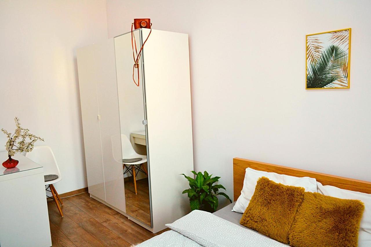 Apartament Poznan Extra Zone Ngoại thất bức ảnh